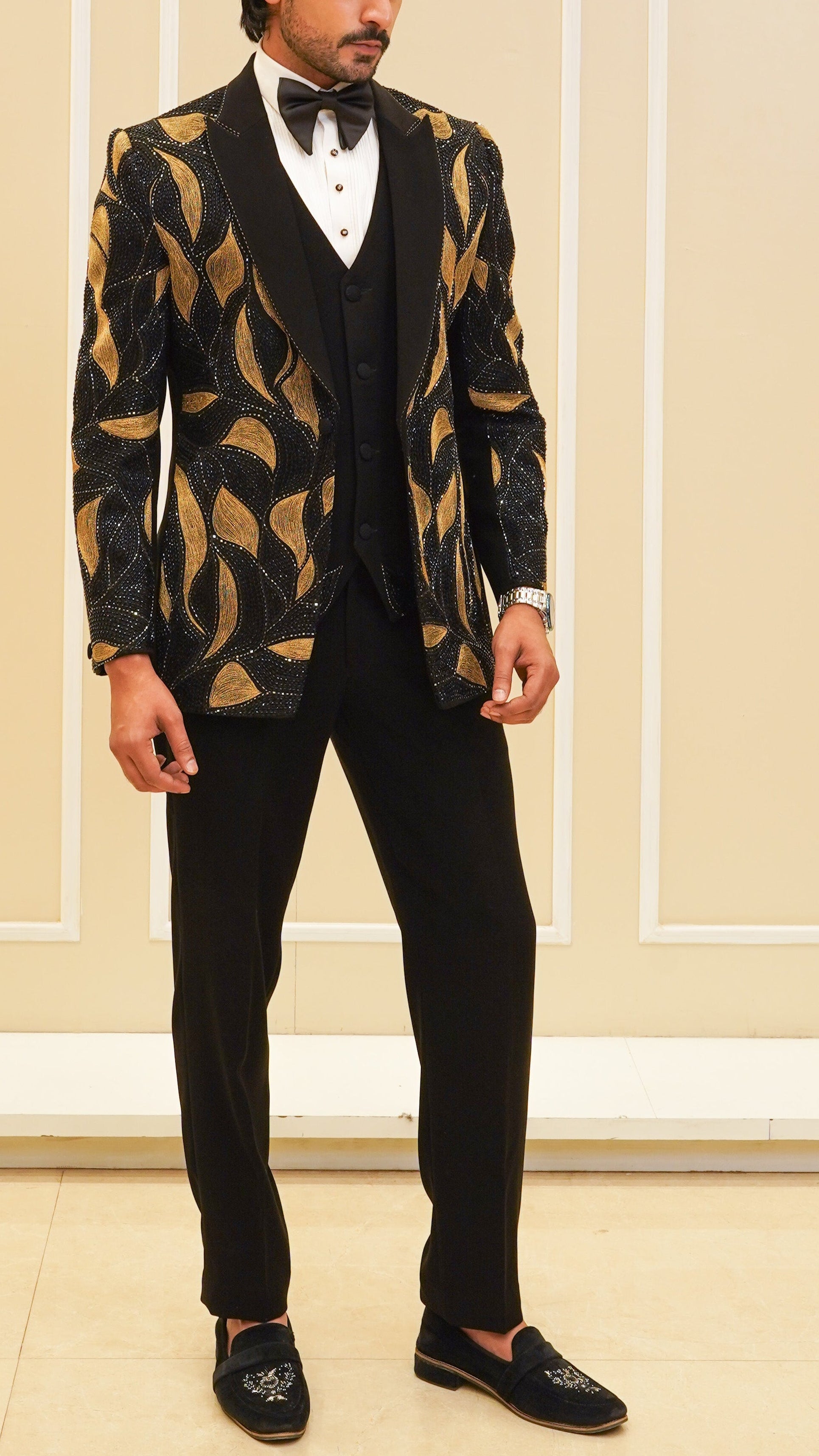 Black Zari And Cut Dana Embroidery Set