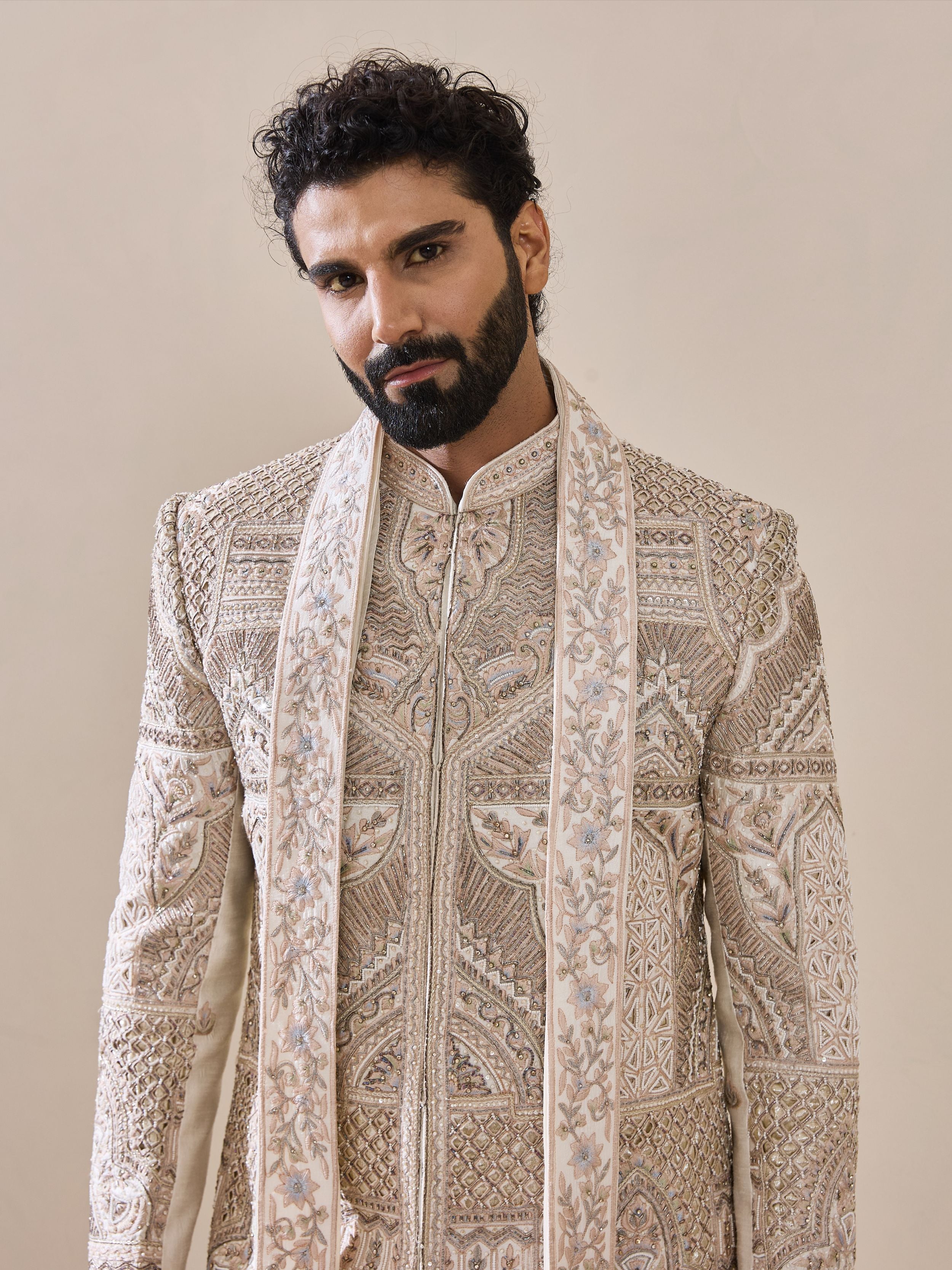 Ivory Aari And Zardozi Embroidered Sherwani